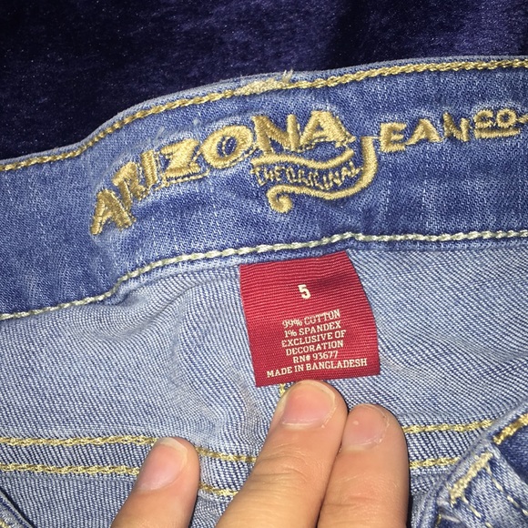 Arizona Jean Shorts - Picture 3 of 3
